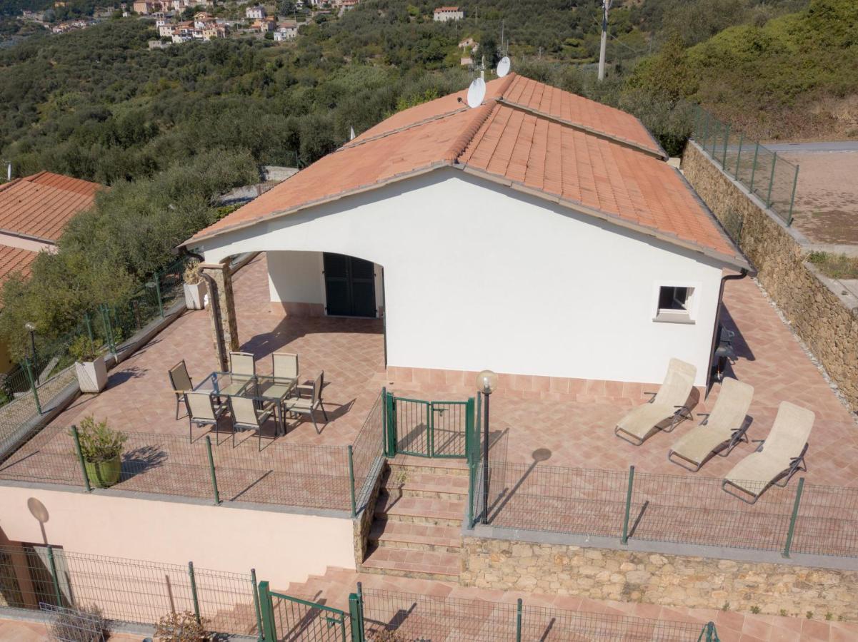 Residence Villa Il Casale - Appartamenti Wellness E Piscina Riscaldata Tovo San Giacomo Bagian luar foto