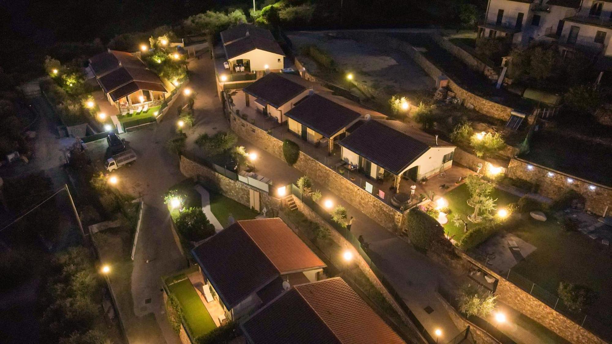 Residence Villa Il Casale - Appartamenti Wellness E Piscina Riscaldata Tovo San Giacomo Bagian luar foto